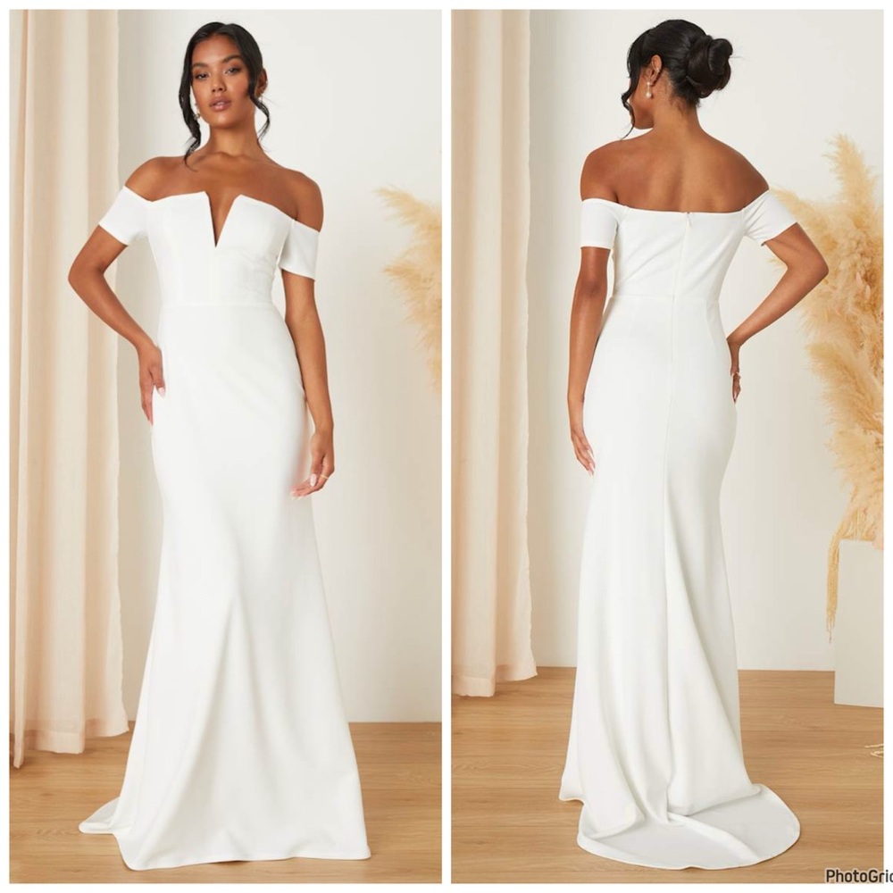 NWOT Lulu’s Loveliest Aura White Off-Shoulder Mermaid Maxi Bridal‎ $98 Medium